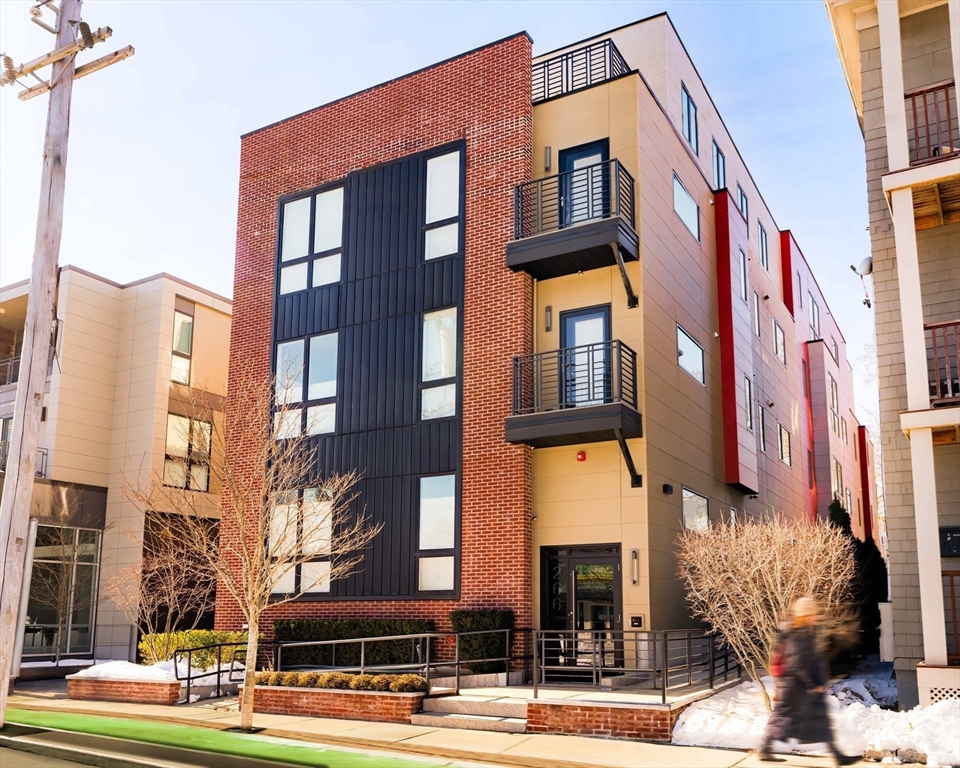 266 Beacon Street, Unit 2 Somerville, MA 02143 - Photo 1 of 23