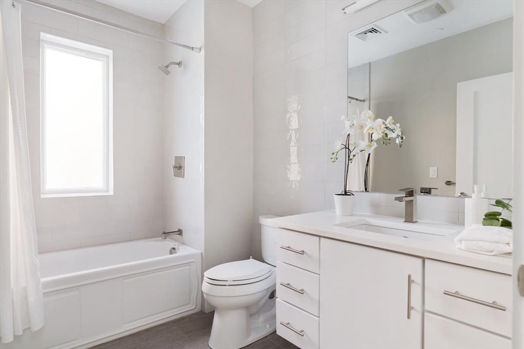 266 Beacon Street, Unit 2 Somerville, MA 02143 - Photo 17 of 23