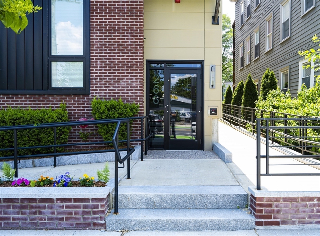 266 Beacon Street, Unit 2 Somerville, MA 02143 - Photo 23 of 23