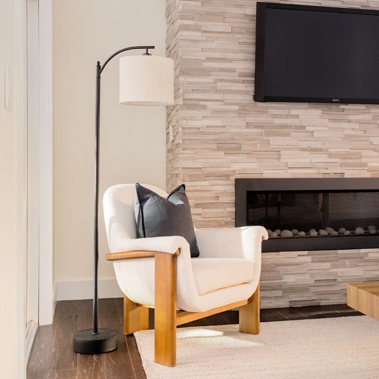 266 Beacon Street, Unit 2 Somerville, MA 02143 - Photo 4 of 23
