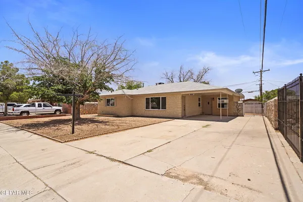 $269,000 | 8104 Dempsey Avenue, El Paso, TX 79925