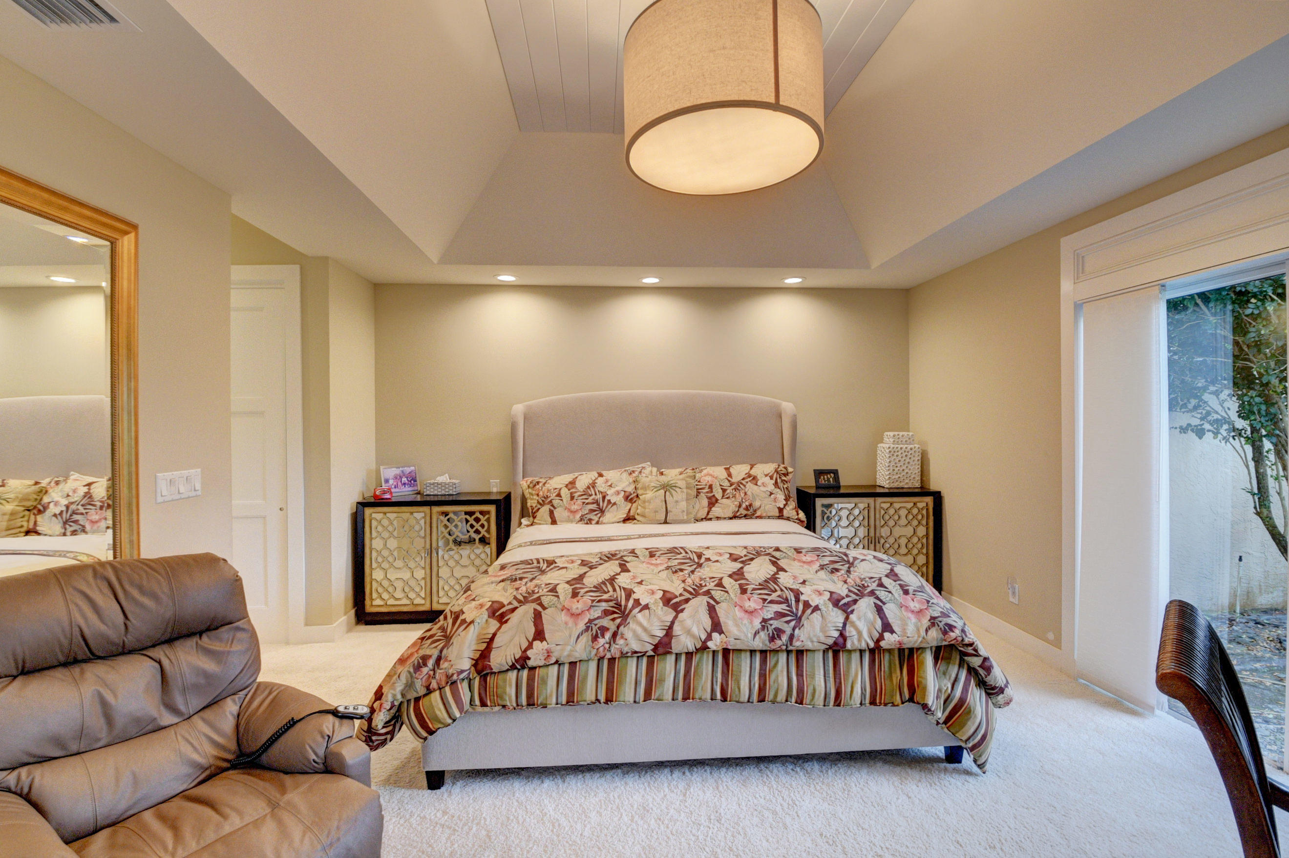 17481 Vía Capri Boca Raton, FL 33496 - Photo 16 of 40 DSC_6305_6_7_8_9