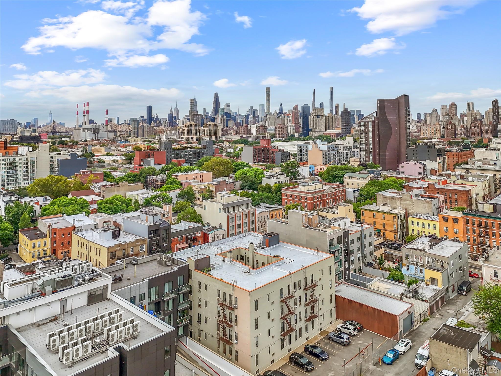 1423 31st Avenue, Unit 4E Queens, NY 11106 - Photo 19 of 23 View of city skyline