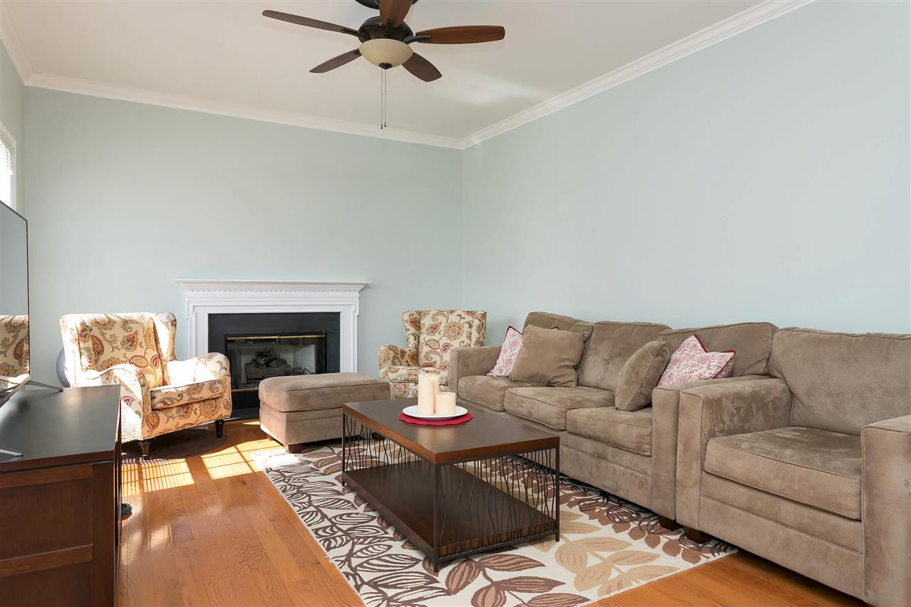 2337 Bolingbrook Lane Raleigh, NC 27613 - Photo 11 of 25 Family Room