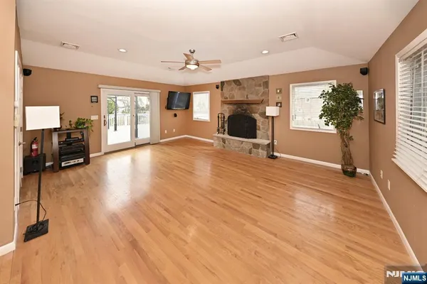 $849,000 | 217 Sweetbriar Avenue, Paramus, NJ 07652