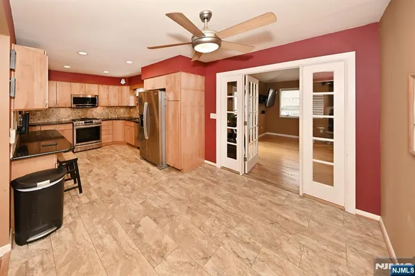 $849,000 | 217 Sweetbriar Avenue, Paramus, NJ 07652