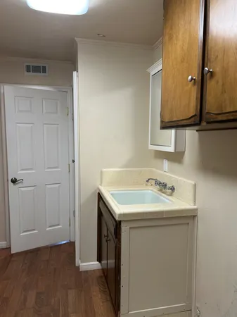$499,000 | 2360 23rd Avenue, Kingsburg, CA 93631