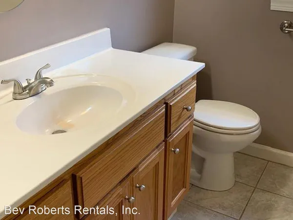 $2,200 | 2324 Buckstone Court, Fuquay-Varina, NC 27526