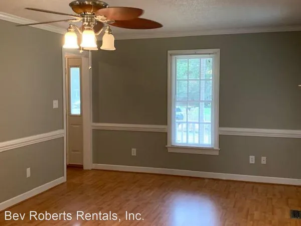 $2,200 | 2324 Buckstone Court, Fuquay-Varina, NC 27526