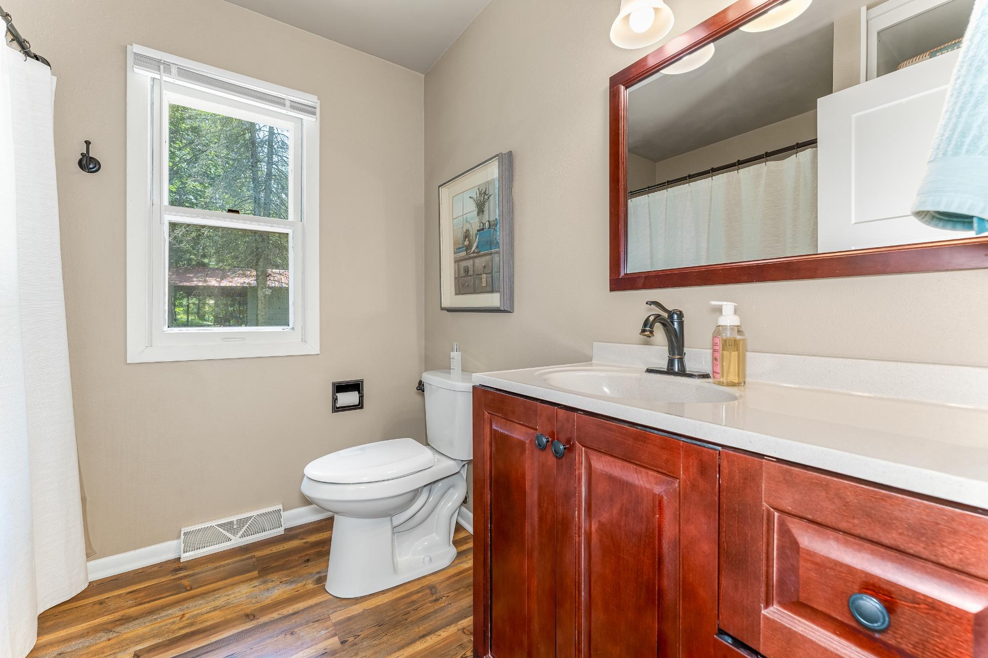 3964 South Shore Parkway Rhinelander, WI 54501 - Photo 15 of 31 Gallery Image 15