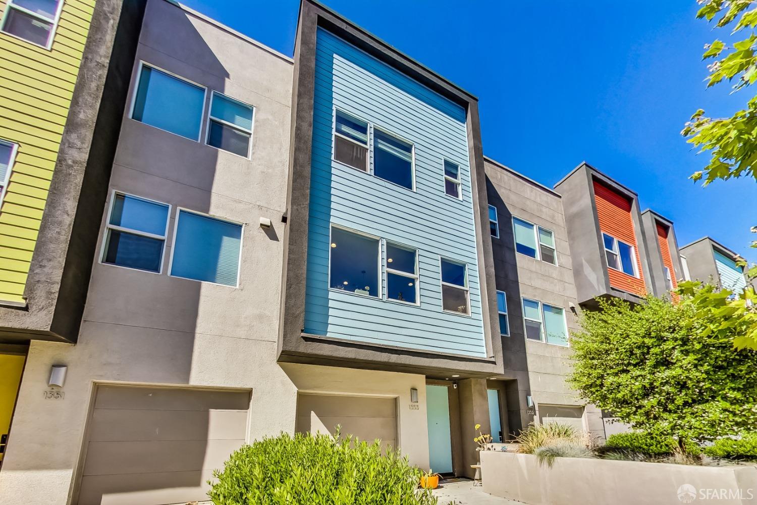 1353 Pullman Way Oakland, CA 94607 - Photo 3 of 55