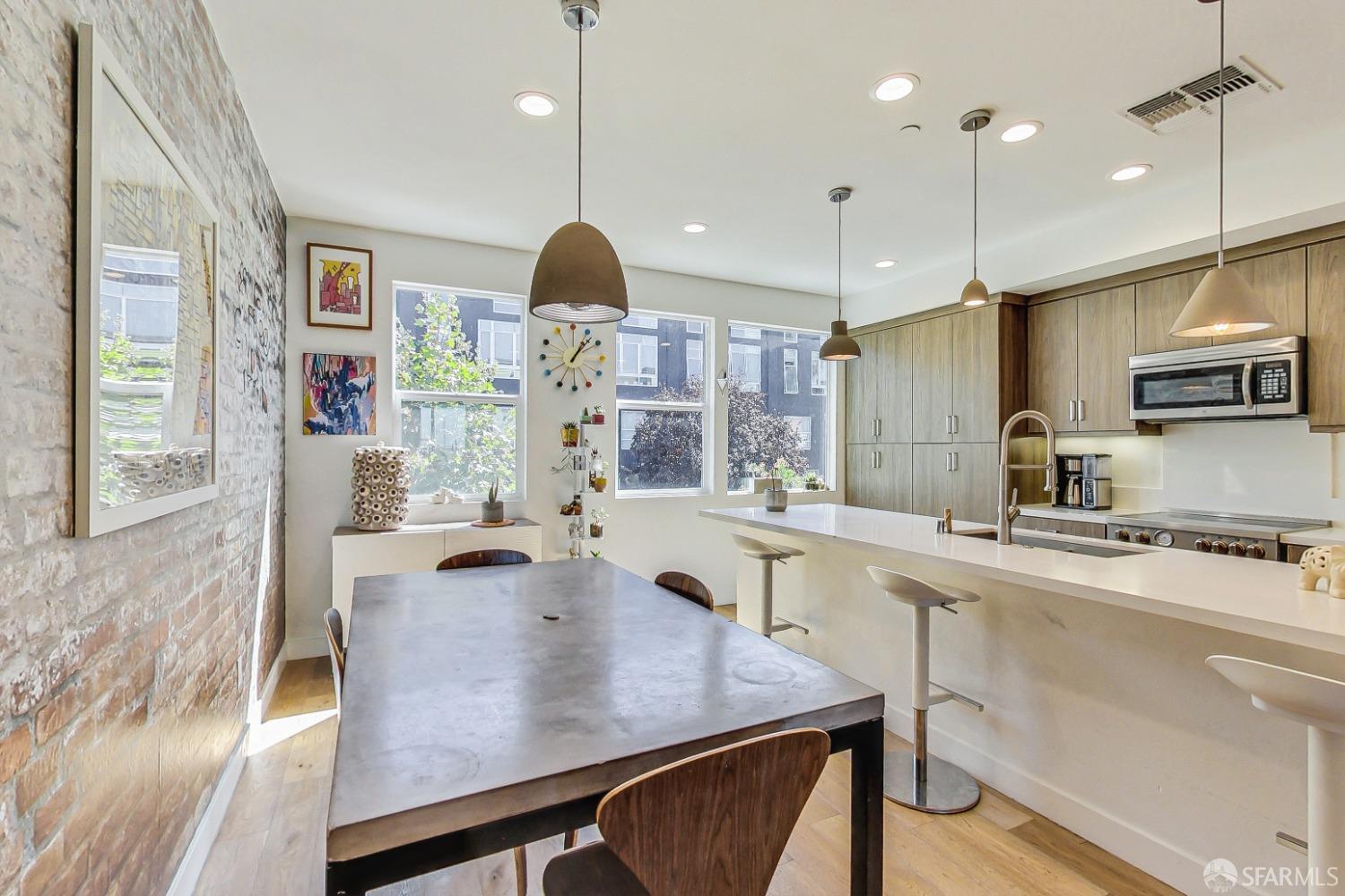 1353 Pullman Way Oakland, CA 94607 - Photo 32 of 55