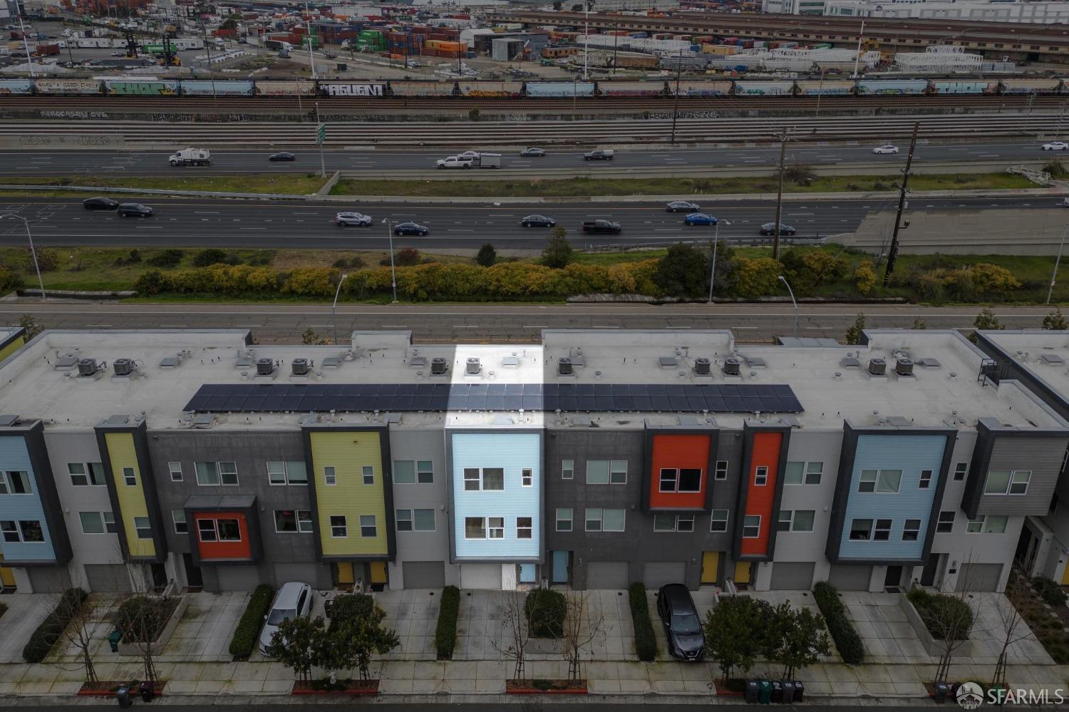 1353 Pullman Way Oakland, CA 94607 - Photo 49 of 55