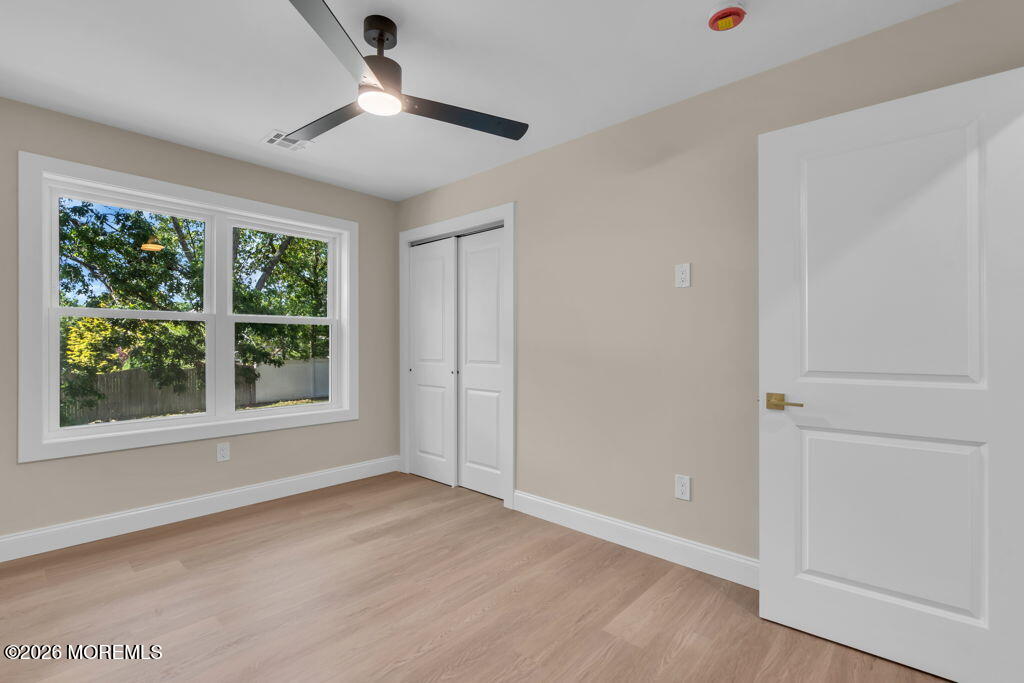 148 Torpedo Road Manahawkin, NJ 08050 - Photo 23 of 39 medium-019e7936-4b96-70d4-93e5-939969c38