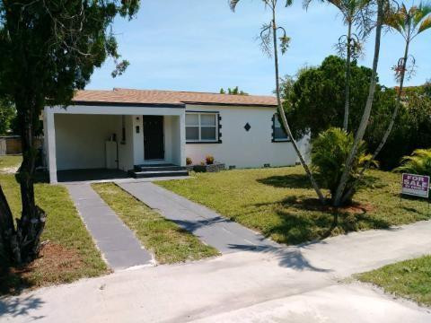235 Silver Beach Road Lake Park, FL 33403 - Photo 3 of 16 Photo 3