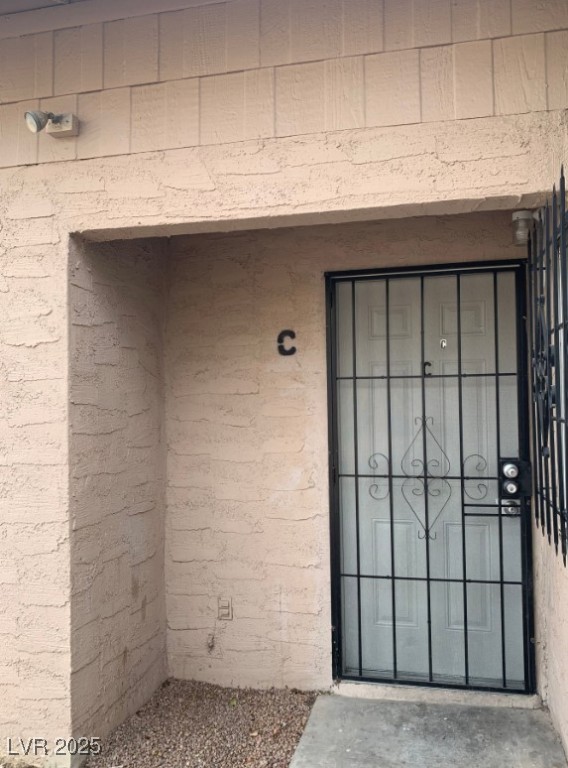 5148 Greene Lane, Unit C Las Vegas, NV 89119 - Photo 2 of 10