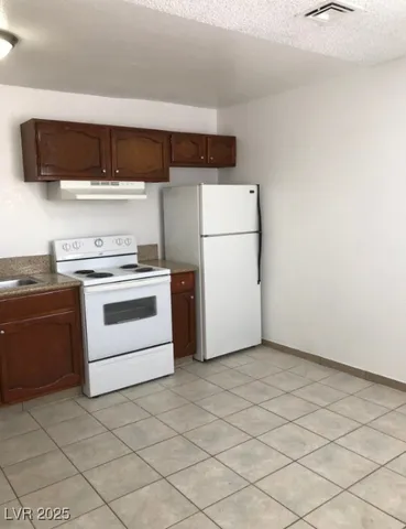 $1,125 | 5148 Greene Lane, Unit C, Las Vegas, NV 89119