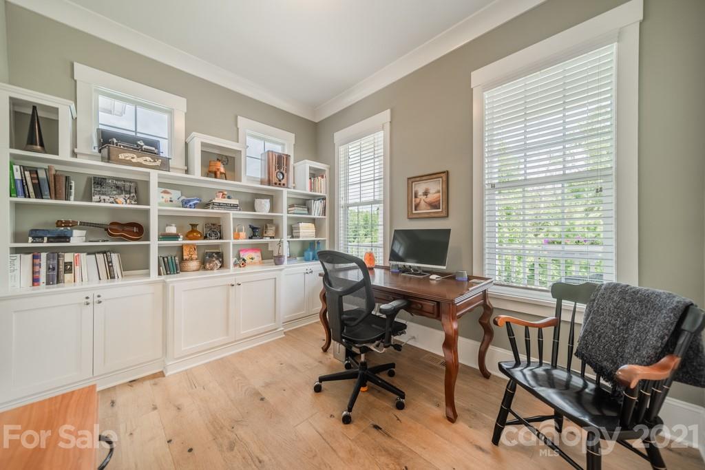 17817 Stuttgart Road Davidson, NC 28036 - Photo 5 of 48 Gallery Image 5