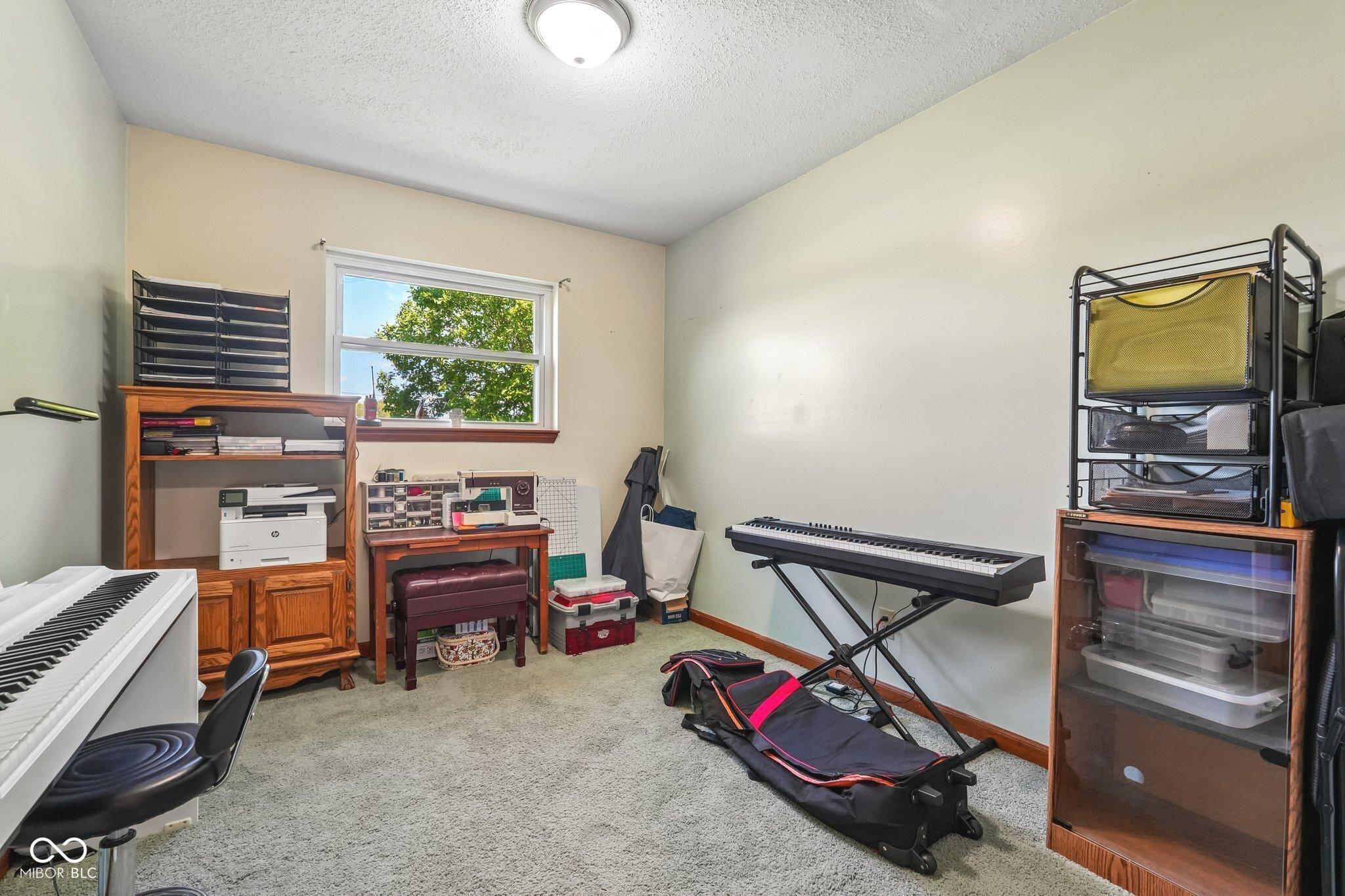 5115 Gibbs Road Plainfield, IN 46168 - Photo 21 of 35 Gallery Image 21