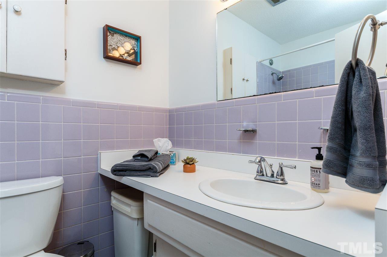 1104 Mayberry Place Raleigh, NC 27609 - Photo 19 of 25