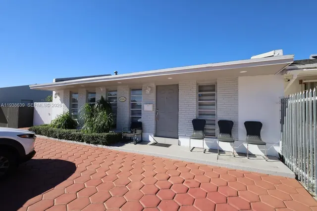 $3,000 | 4306 Southwest 131st Avenue, Miami, FL 33175
