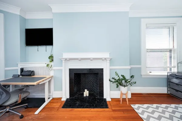 $799,000 | 1064 Beacon Street, Unit 12A, Brookline, MA 02446