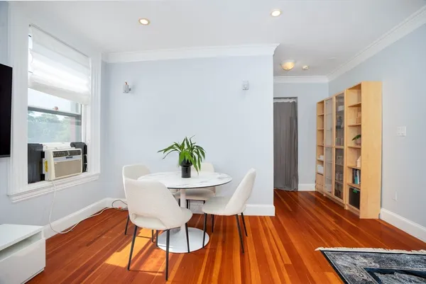 $799,000 | 1064 Beacon Street, Unit 12A, Brookline, MA 02446