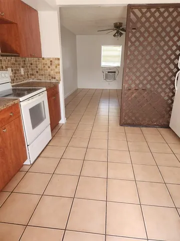 $1,900 | 6158 Southwest 20th Court, Unit 2, Miramar, FL 33023