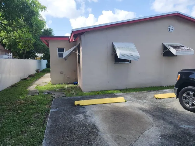 $1,900 | 6158 Southwest 20th Court, Unit 2, Miramar, FL 33023