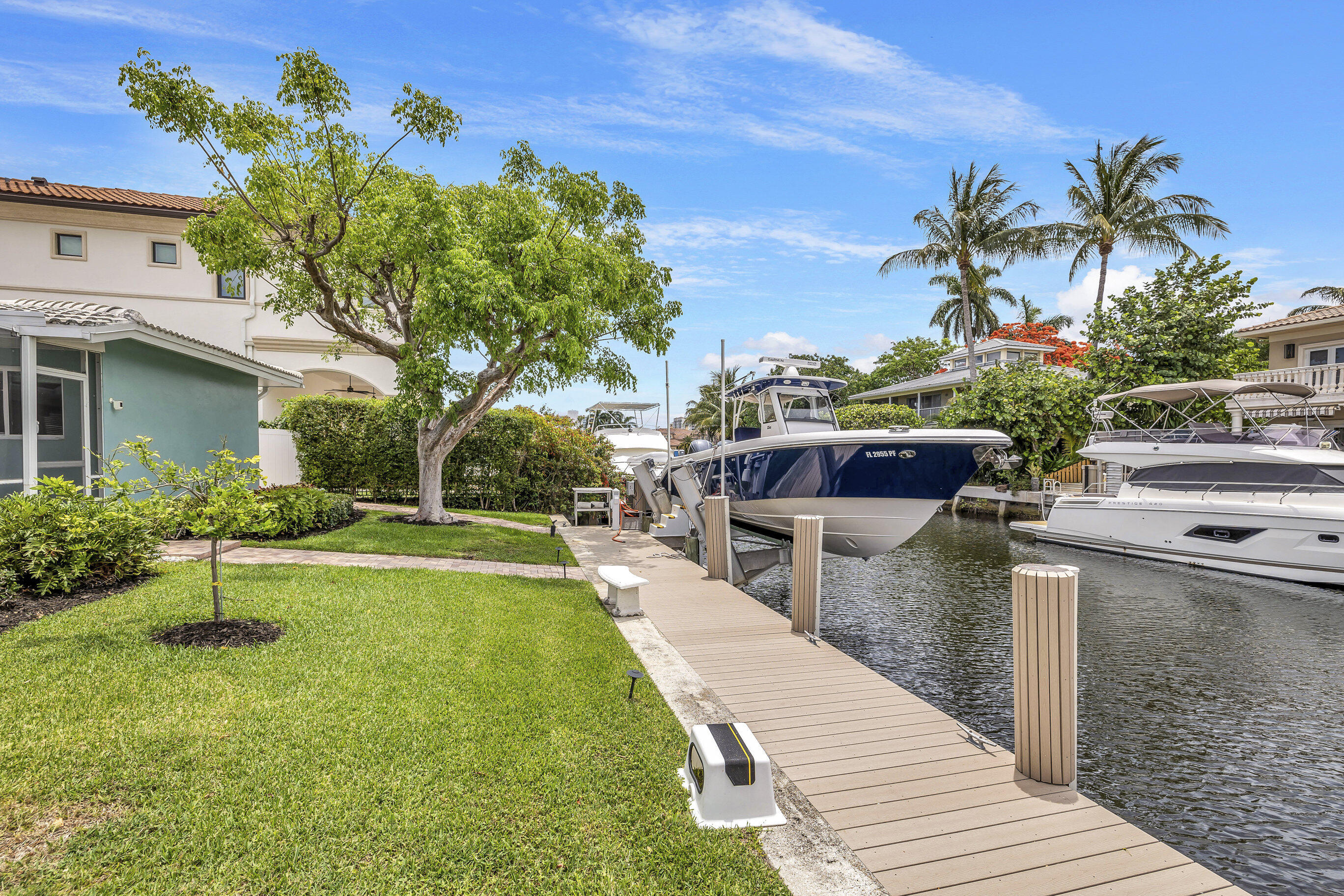 836 Northeast 72nd Street Boca Raton, FL 33487 - Photo 2 of 17 41_5z3a3448