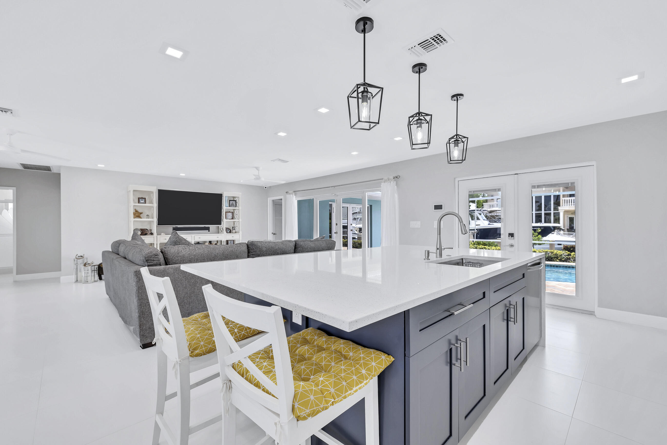 836 Northeast 72nd Street Boca Raton, FL 33487 - Photo 5 of 17 PHOTO1