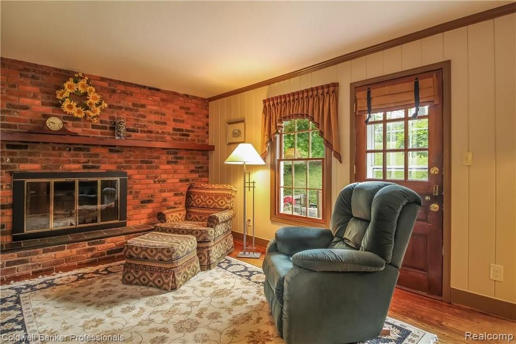 25348 Farmington Road Farmington Hills, MI 48336 - Photo 4 of 27