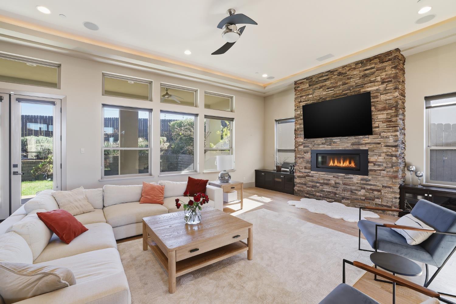 3813 Calverhall Way Rocklin, CA 95677 - Photo 14 of 83