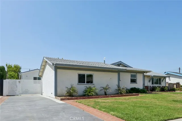 $3,600 | 17148 Stare Street, Northridge, CA 91325