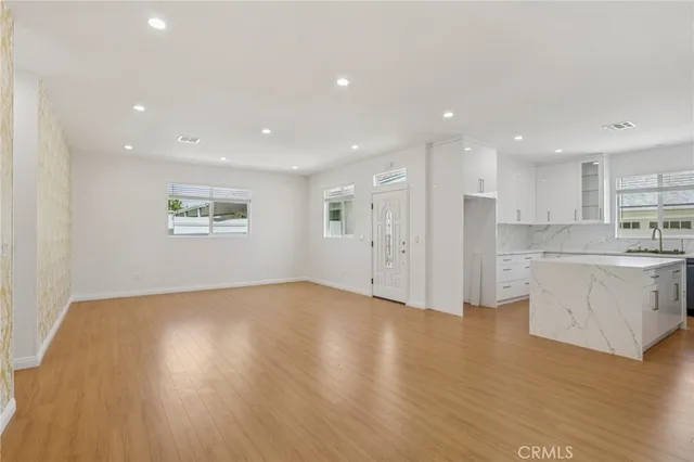 $3,600 | 17148 Stare Street, Northridge, CA 91325