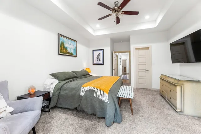 $2,300 | 205 Hanauma Drive, Bastrop, TX 78602