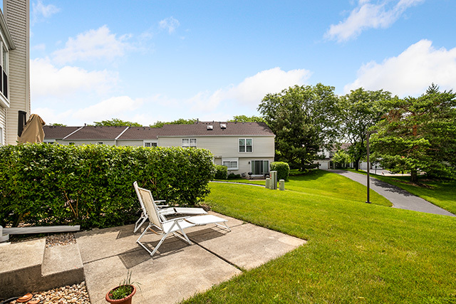 233 East Shag Bark Lane Streamwood, IL 60107 - Photo 23 of 28
