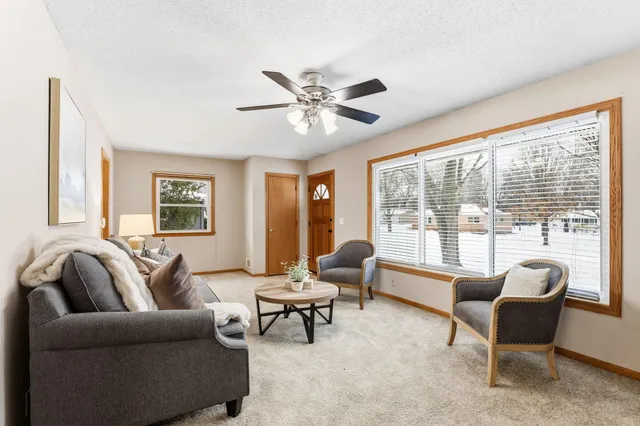 $375,000 | 10833 Toledo Avenue South, Bloomington, MN 55437