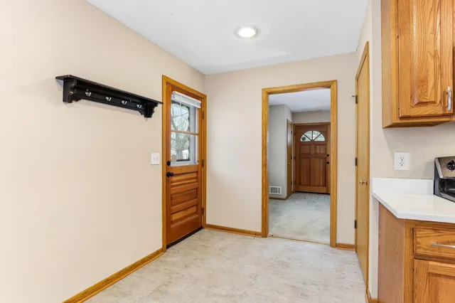 $375,000 | 10833 Toledo Avenue South, Bloomington, MN 55437