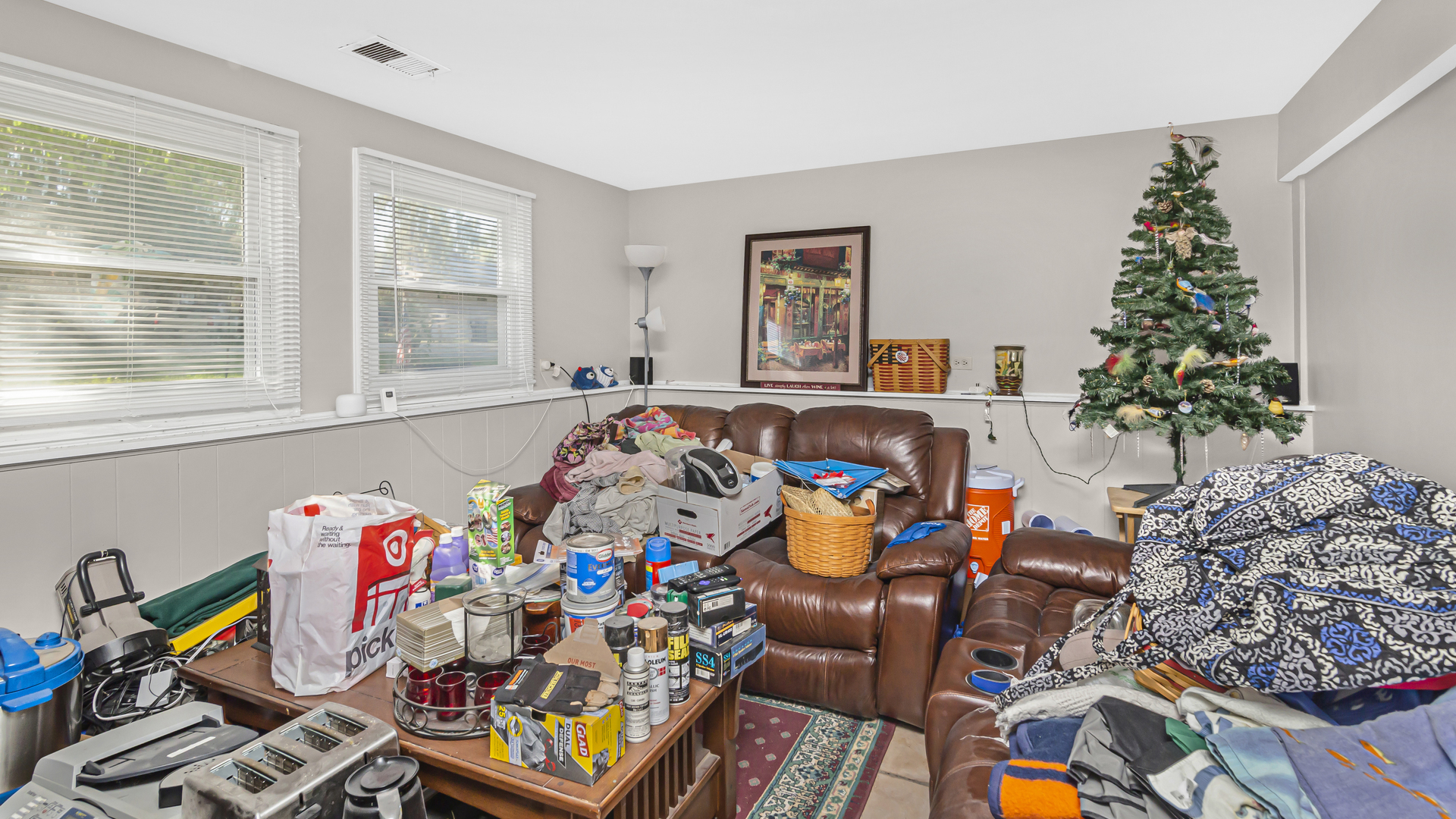 20677 Raphael Avenue Prairie View, IL 60089 - Photo 10 of 15 a living room filled with lots of furniture