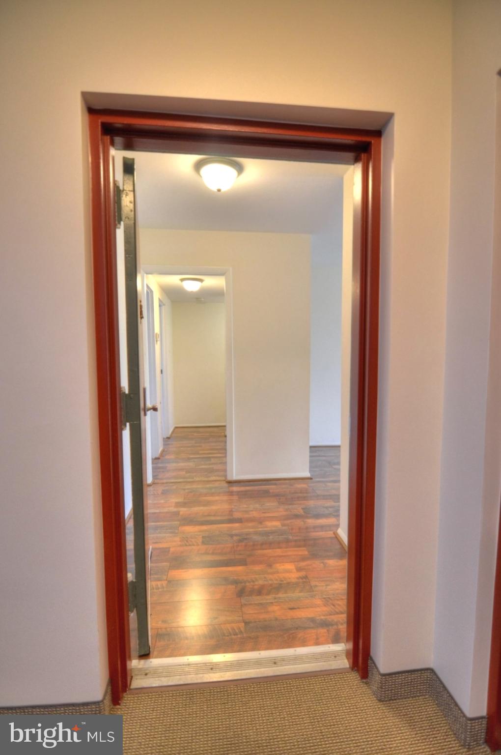 2072 Royal Fern Court, Unit 1B Reston, VA 20191 - Photo 2 of 37 Welcoming Entrance