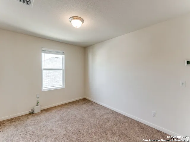 $2,100 | 5136 Morning Graze, St. Hedwig, TX 78152