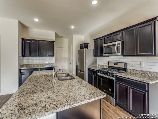 5136 Morning Graze St. Hedwig, TX 78152 - Photo 8 of 24