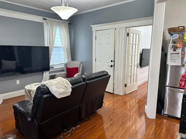 $2,600 | 70 Arthur Street, Unit 2, Clifton, NJ 07011