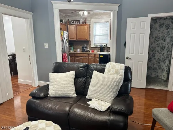 $2,600 | 70 Arthur Street, Unit 2, Clifton, NJ 07011