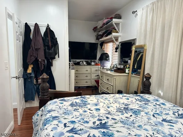 $2,600 | 70 Arthur Street, Unit 2, Clifton, NJ 07011