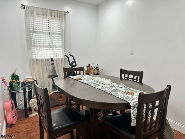 $2,600 | 70 Arthur Street, Unit 2, Clifton, NJ 07011