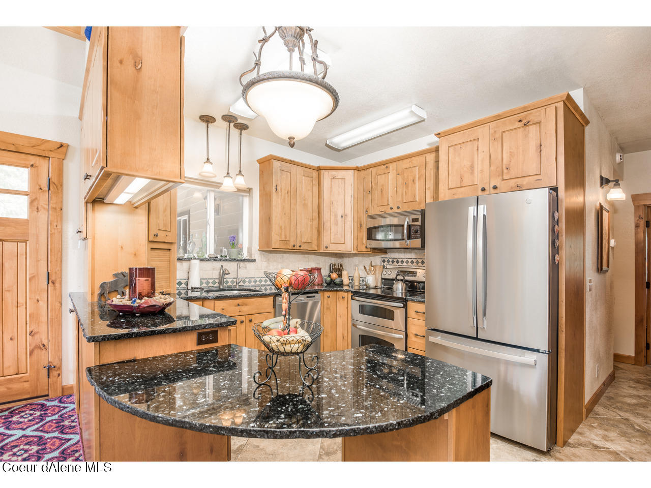762 Geenen Road Cocolalla, ID 83813 - Photo 11 of 42 16-Kitchen