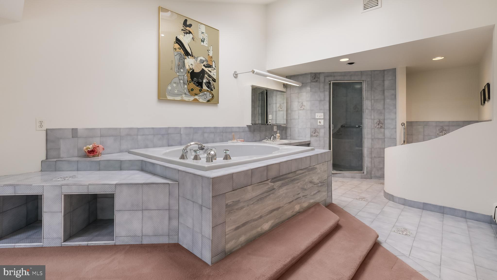 3632 Wheatsheaf Road Huntingdon Valley, PA 19006 - Photo 23 of 40 Relax in this Spa like room