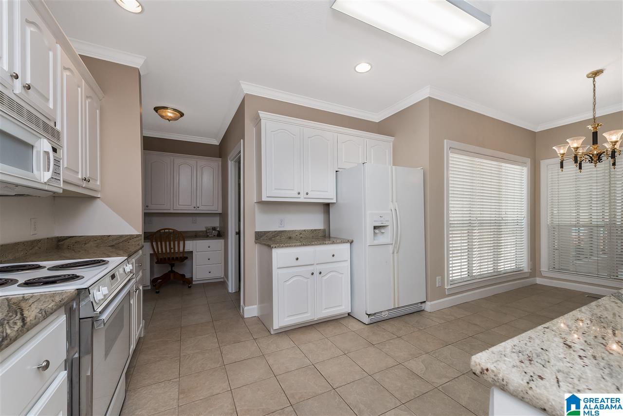 108 Longfeather Circle Alabaster, AL 35007 - Photo 14 of 32